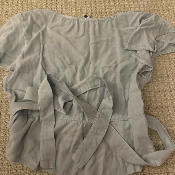 Brandy Melville Ruffle Top - Picture 4 of 4